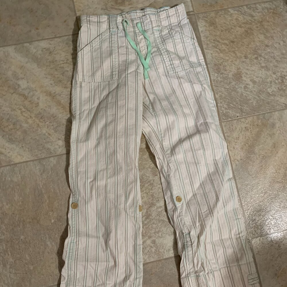 kids size 12 pants that can button up to be capris